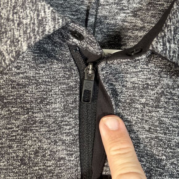 Lululemon Performance Zipper Polo Heather Grey Mens Size L/XL Athletic Fit - Picture 5 of 9